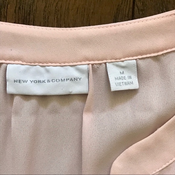 New York & Co Medium Pink button down blouse - Picture 3 of 5